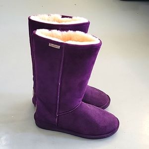 BEARPAW Boots Size 9